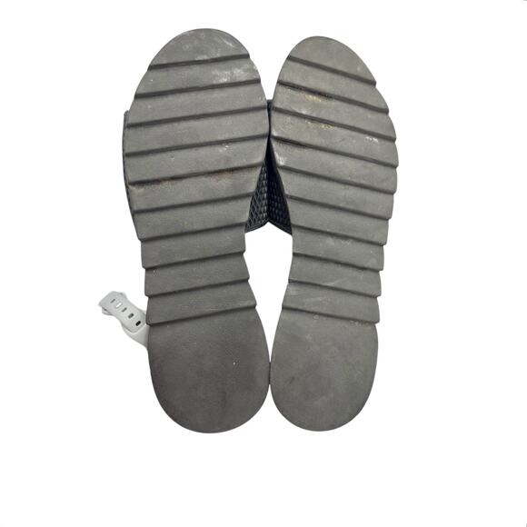 Eileen Fisher Black Textured Adjustable Hook & Loop Open Toe Flat Slide Sandals - Picture 10 of 10